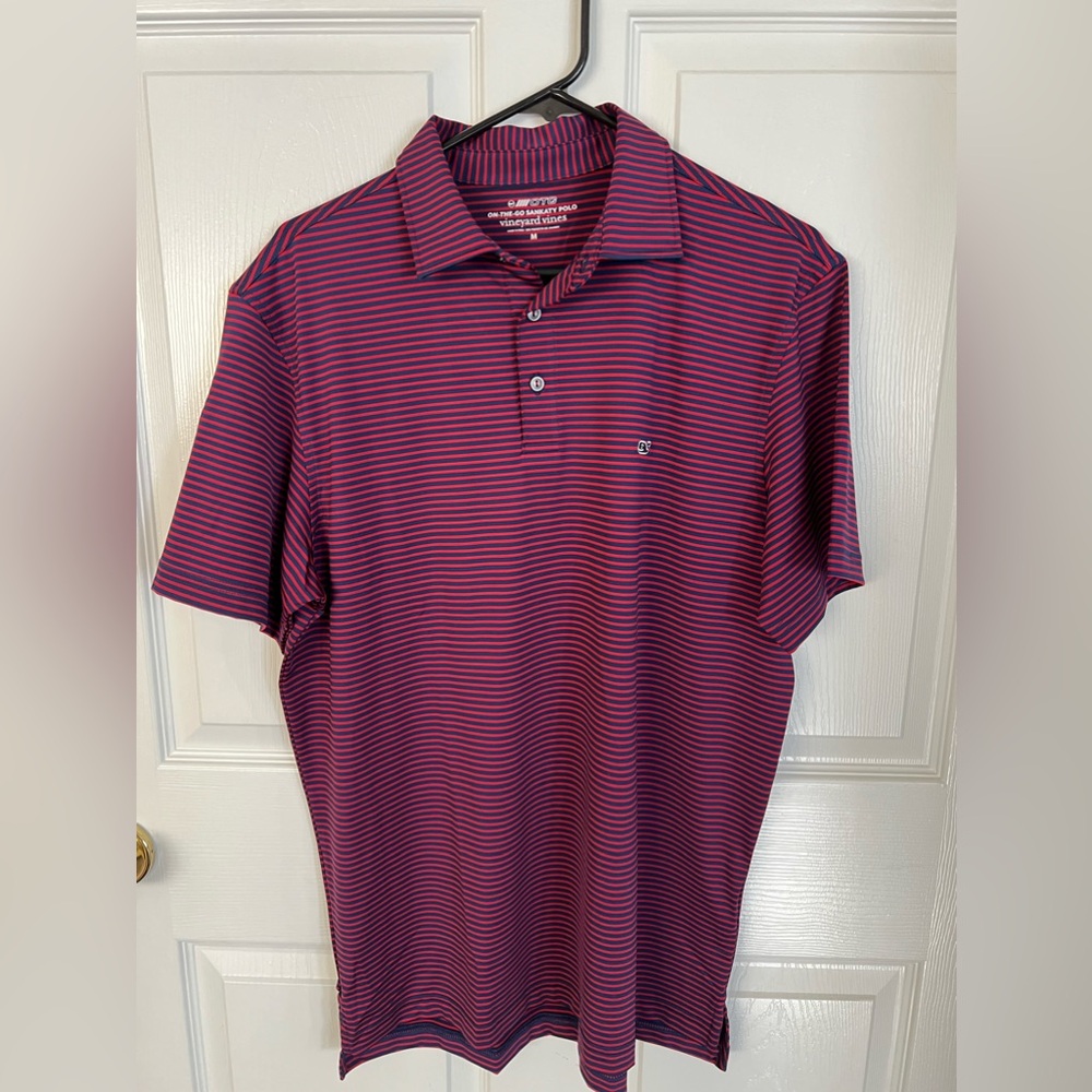 New with Tags, Men’s Vineyard Vines Performance Polo, Size M.